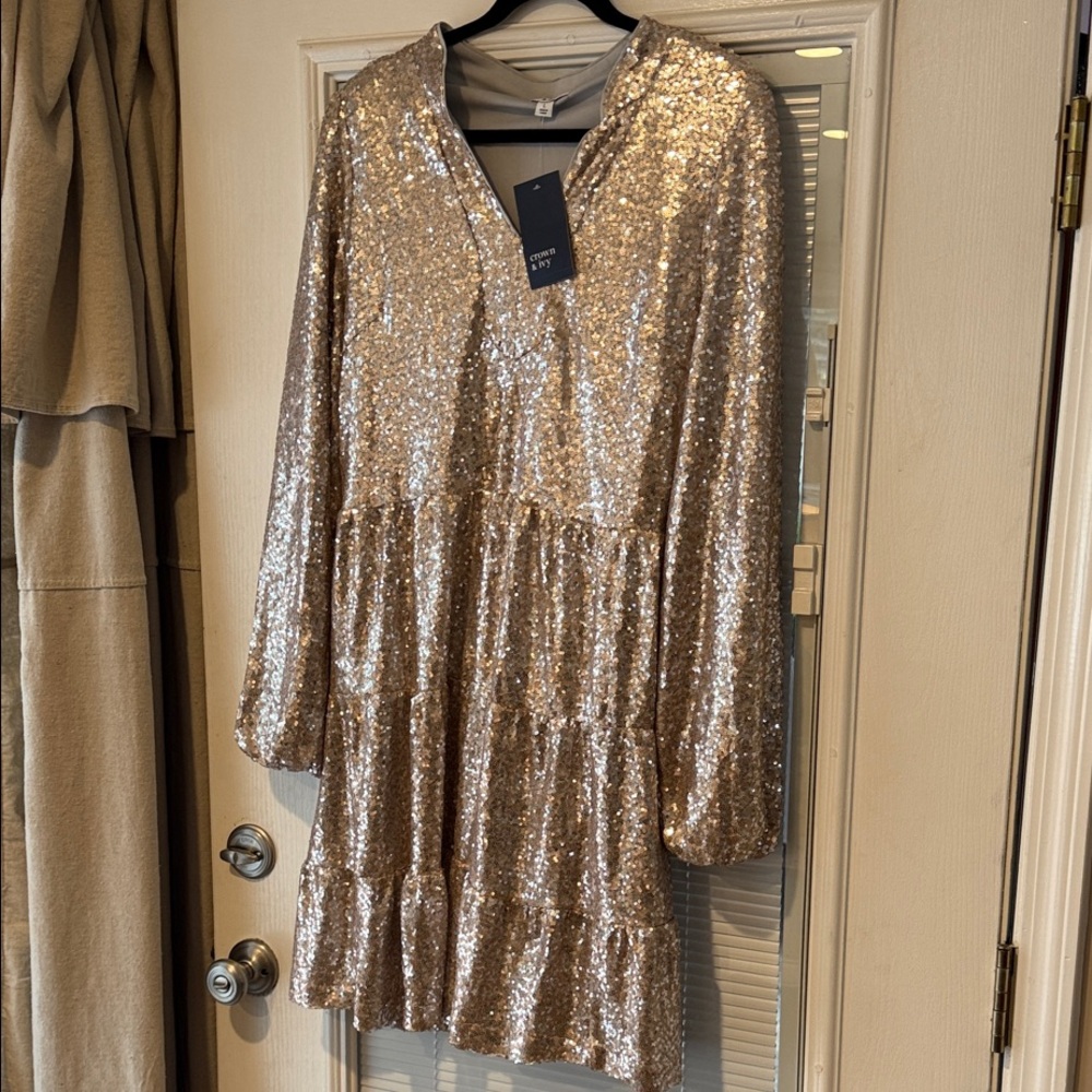 Crown & Ivy Gold Sequin Long Sleeve Dress